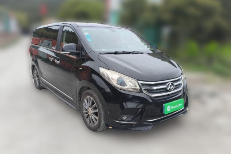 Used SAIC MAXUS G10 2016 2.0T Automatic Luxury Executive Edition Front Right 45 Deg