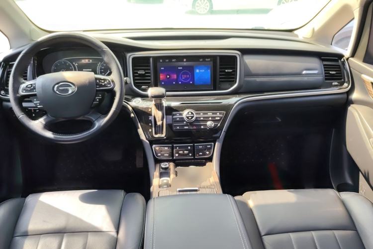 Used GAC Trumpchi M8 2018 320T Luxury Edition Center Console