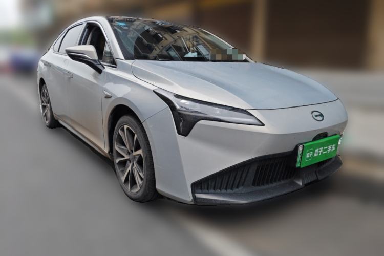 Used AION S Plus 2022 70 Intelligent Edition Front Right 45 Deg