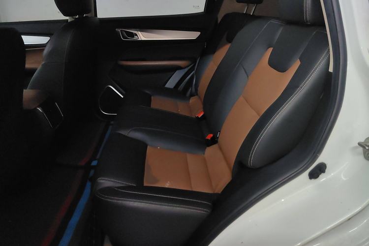 Used Geely Auto Vision X6 2019 1.4T CVT 4G Connected Luxury Version China VI Standard