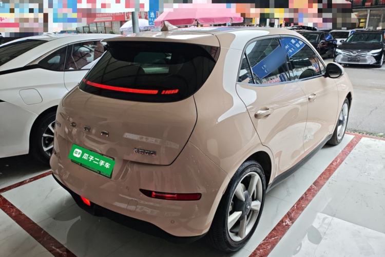 Used ORA Good Cat 2023 401 km Standard Range Premium Version Lithium Iron Phosphate Rear Right 45 Deg