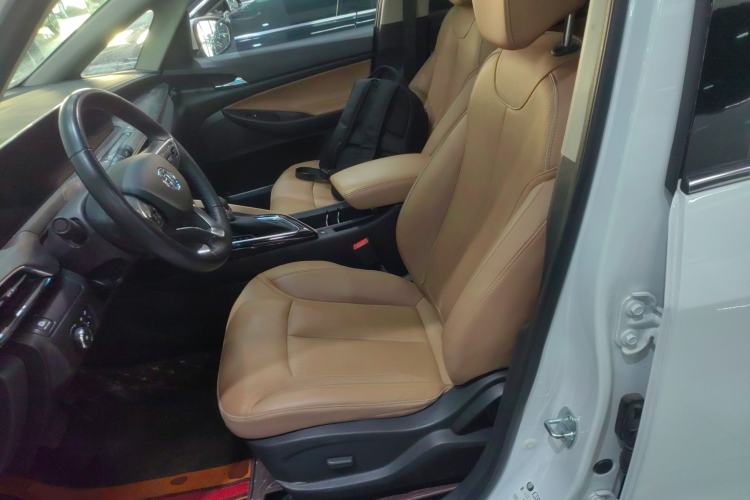 Used Buick GL6 2021 323T Mild Hybrid Connect Luxury Model Left Front Seat