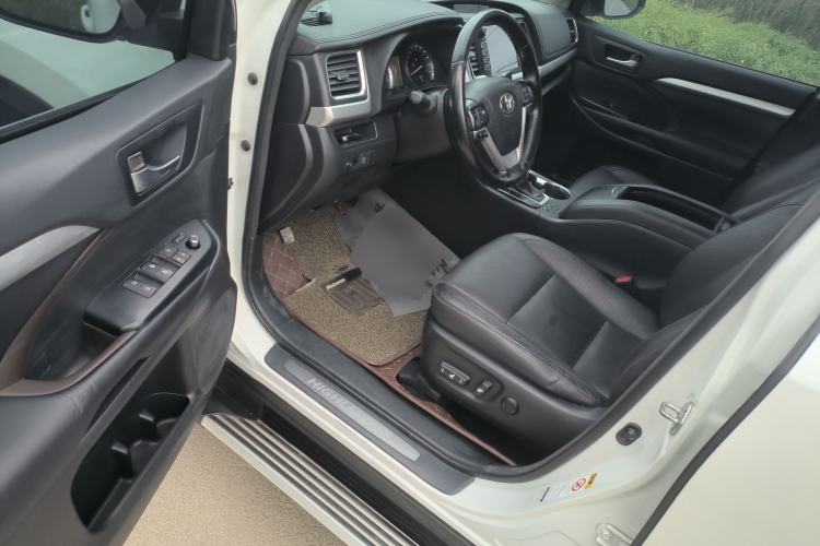 Used Toyota Highlander 2015 2.0T Four-Wheel Drive Luxury Edition 7-Seater