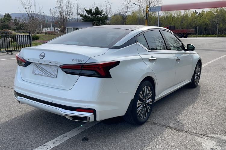 Used Nissan Teana 2022 2.0L XL-Upr Enjoyment Edition Rear Right 45 Deg