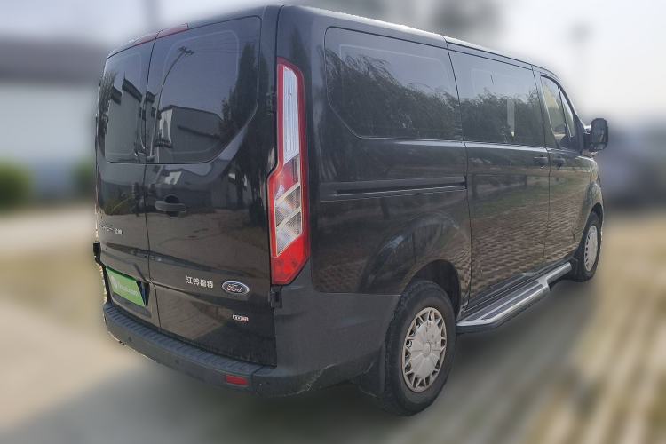 Used Ford Transit 2017 2.0T Diesel Multi-Purpose Commercial Vehicle Short Wheelbase Low Roof China V Standard