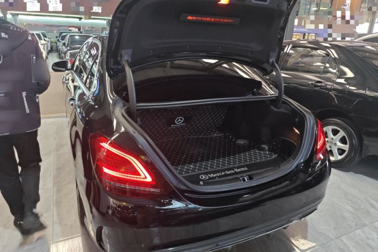 Used Mercedes-Benz C-Class 2020 C 260 L Sport Edition Trunk