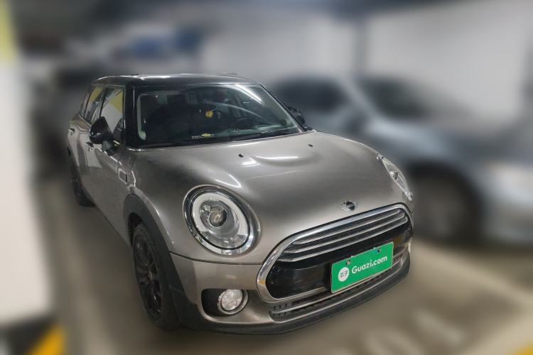 Used MINI Clubman 2016 1.5T COOPER Connoisseur Edition Front Right 45 Deg