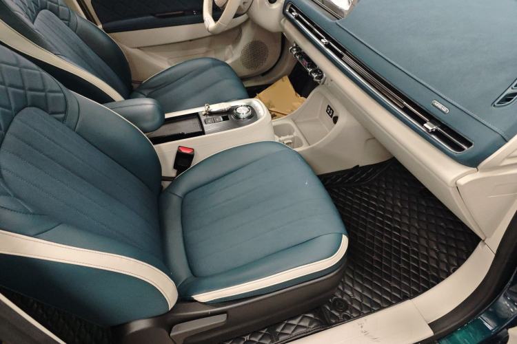 Used ORA Good Cat 2021 400km Standard Range Venus Edition Lithium Iron Phosphate Right Front Seat