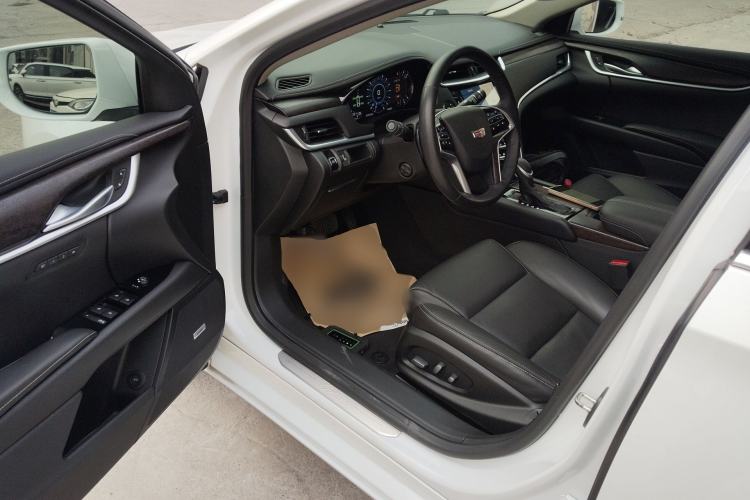 Used Cadillac XTS 2018 28T Luxury Edition Driver Seat