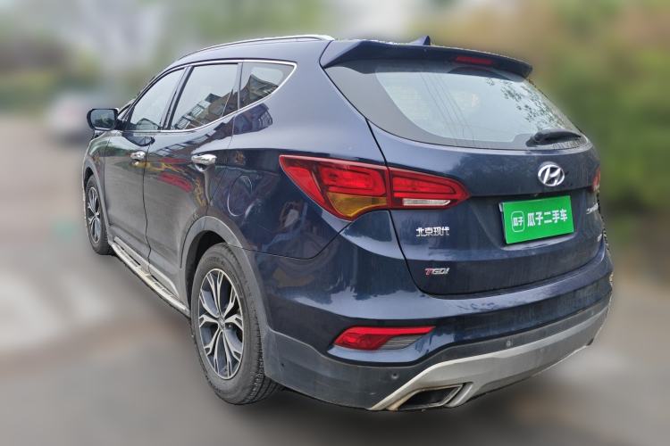 Used Hyundai Santa Fe 2017 2.0T Automatic All-Wheel Drive Smart 7-Seater Rear Left 45 Deg