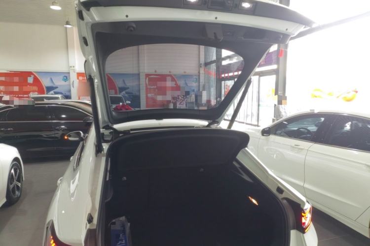 Used Volkswagen Lamando 2024 Lavida L 280TSI DSG Cool & Spicy Edition
