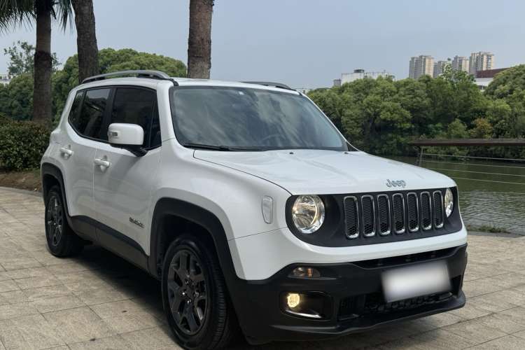 Used Jeep Renegade 2018 Connected Large Screen Version 180T Automatic Kinetic Edition+
