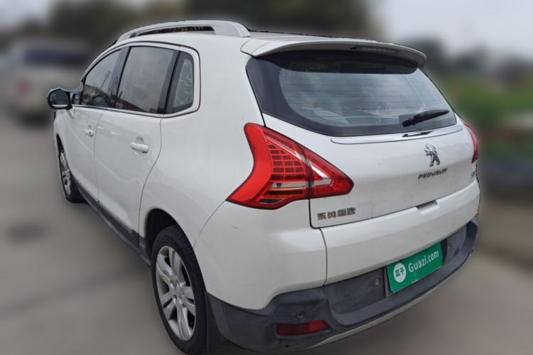 Used Peugeot 3008 2015 2.0L Automatic Classic Edition
