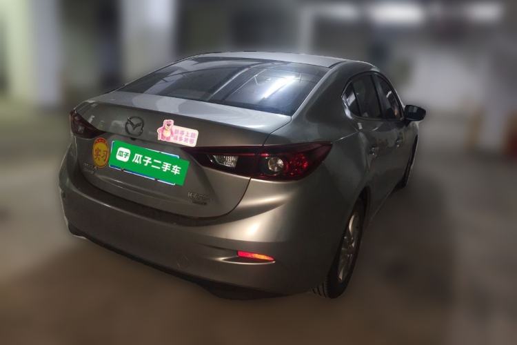 Used Mazda 3 Axela 2016 Sedan 1.5L Automatic Comfort Model
