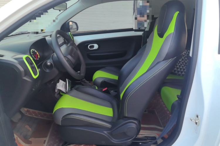 Used Roewe Clever 2021 302 km New Four-Seater Super-Efficient Version