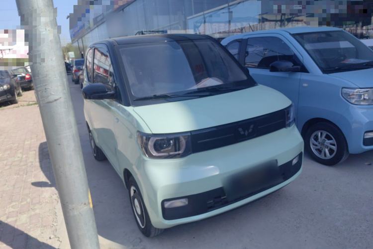 Used Wuling Hongguang MINIEV 2022 Macaron Fashion Model Lithium Iron Phosphate Front Right 45 Deg