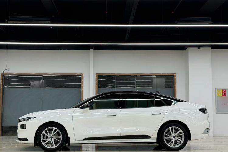 Used Ford Mondeo 2022 Restyled EcoBoost 245 Luxury Version
