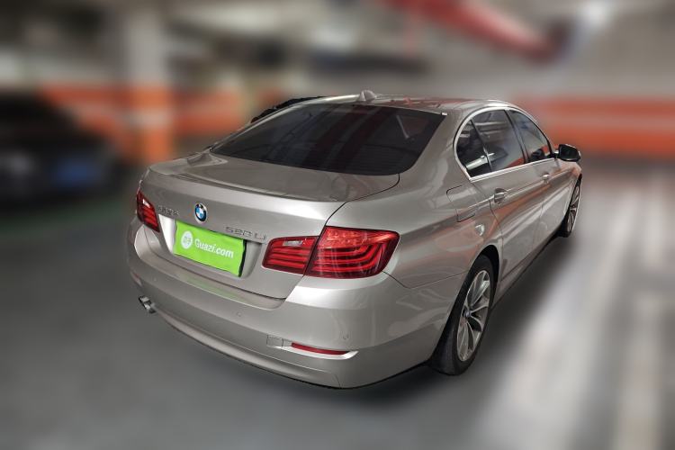 Used BMW 5 Series 2014 528Li Leading Model
