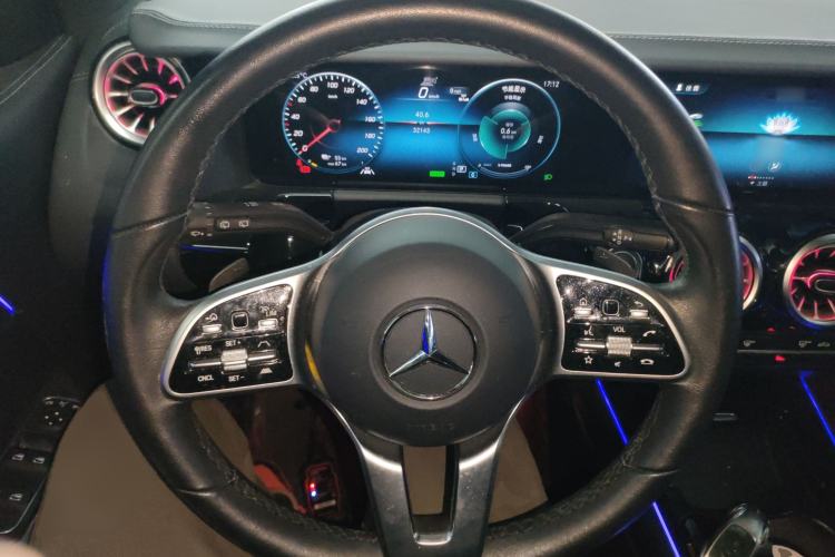 Used Mercedes-Benz EQA 2023-Year Restyled EQA 260