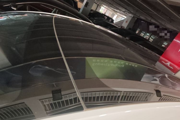 Used Tesla Model Y L 2025 Model Long-Range All-Wheel-Drive Version