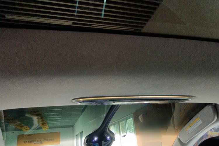 Used IM LS7 2023 100kWh Lux All-Wheel-Drive Version
