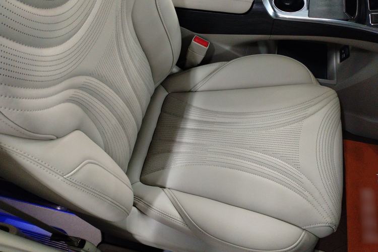 Used Buick GL8 2023 ES Lu Zun Comfort Model