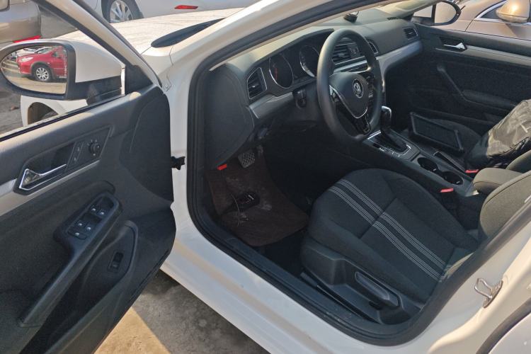 Used Volkswagen Lamando 2017 230TSI DSG Fashion Edition