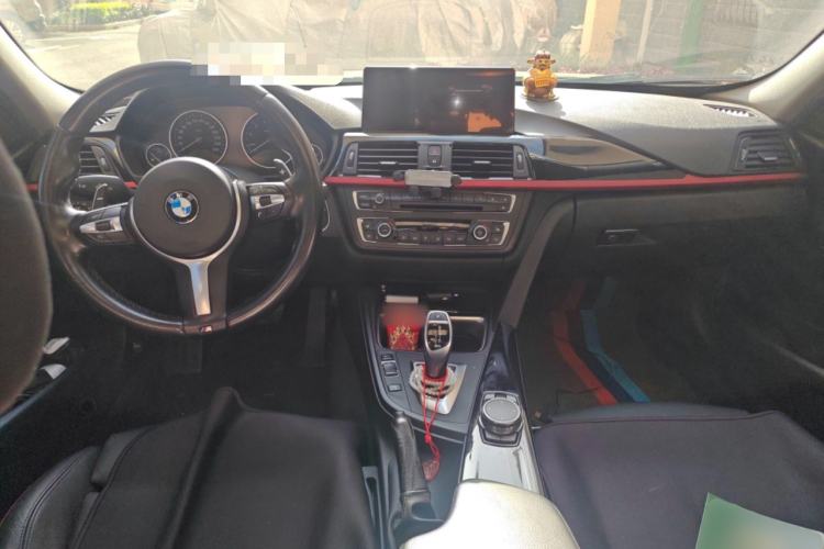 Used BMW 3 Series 2015 320i Luxury Edition Sports Design Package