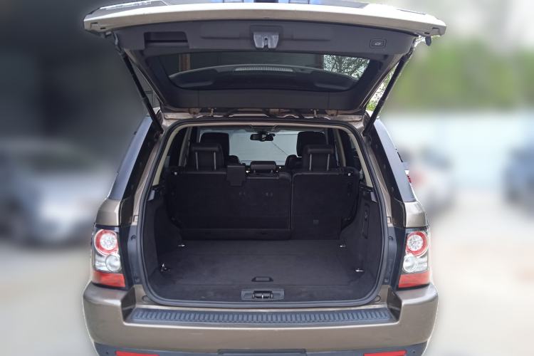 Used Land Rover Range Sport 2011 5.0 NA V8 HSE Trunk