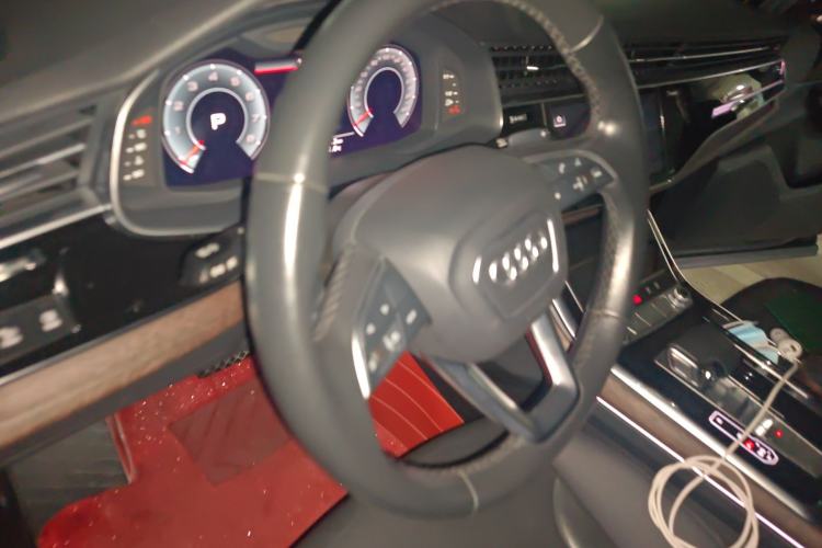 Used Audi Q7 2021 55 TFSI quattro S line Sport model