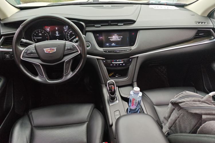 Used Cadillac XT5 2018 25T Luxury Model