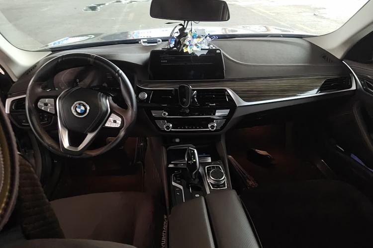 Used BMW 5 Series New Energy 2020 Mileage Upgrade Version 530Le Luxury Package
