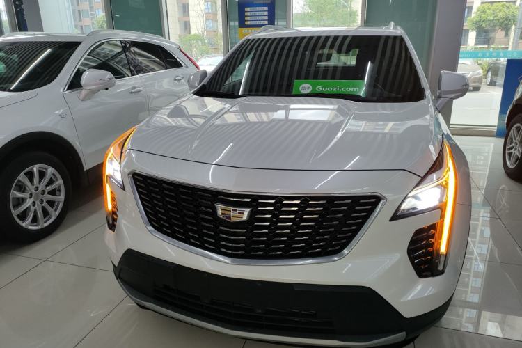 Used Cadillac XT4 2018 28T Two-Wheel Drive Leading Version Front