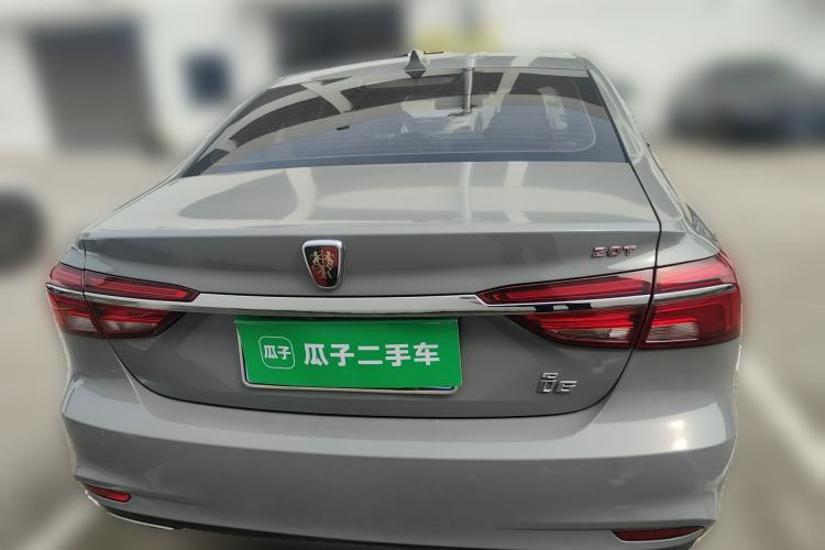 Used Roewe i6 2017 20T Automatic Internet ZhiZun Edition