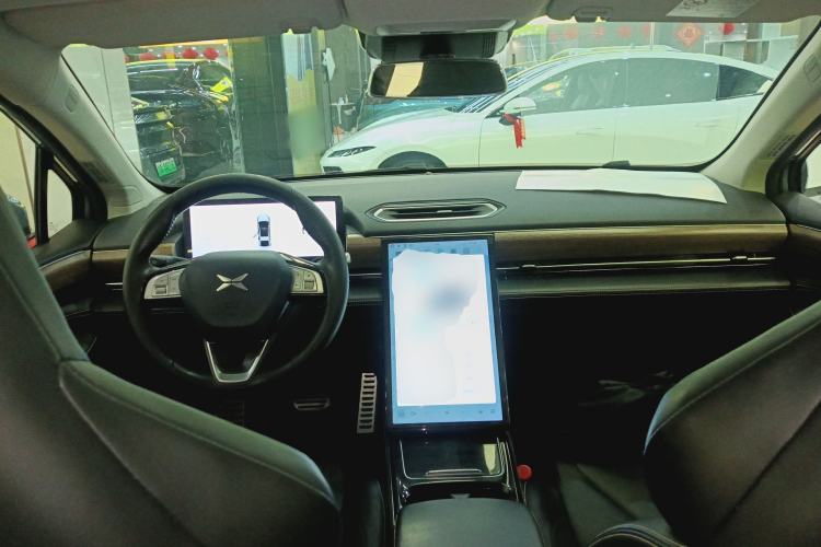 Used XPeng P5 2021 460G+ Center Console