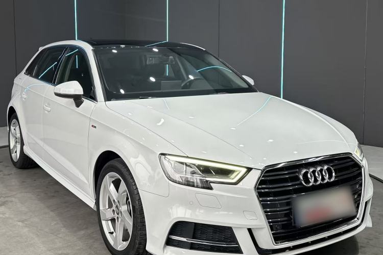 Used Audi A3 2019 Sportback 35 TFSI Fashion Edition China VI Emission Standard