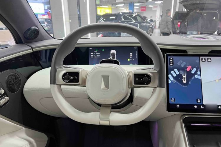 Used Avatr 11 2024 630 Rear-Wheel Drive Edition with Three Lasers
