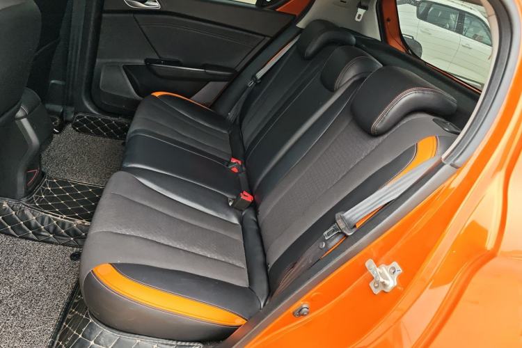 Used Baojun 310 2017 1.5L Manual Fashion Model