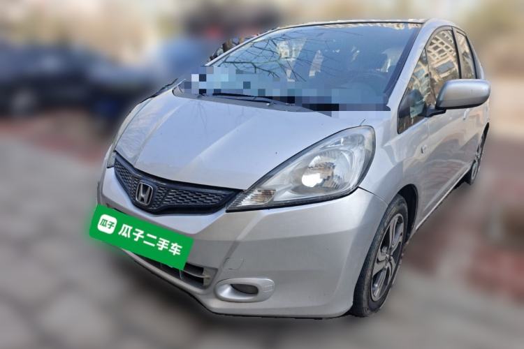 Used Honda Fit 2011 1.3L automatic comfort version