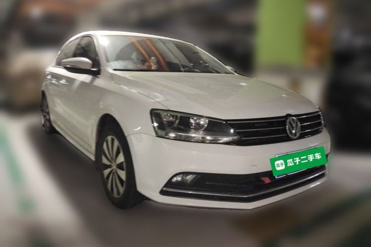 Used Volkswagen Sagitar 2017 230TSI Automatic Comfort Version