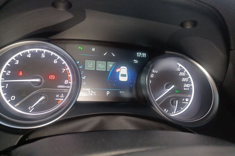 Used Toyota Camry 2021 2.0G Luxury Edition