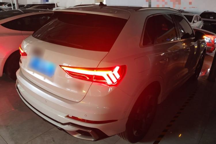 Used Audi Q3 2024 35 TFSI Fashion Dynamic Edition
