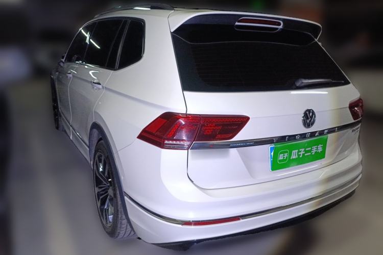 Used Volkswagen Tiguan L 2019 330TSI Automatic Two-Wheel Drive R-Line Flagship Model China VI Standard