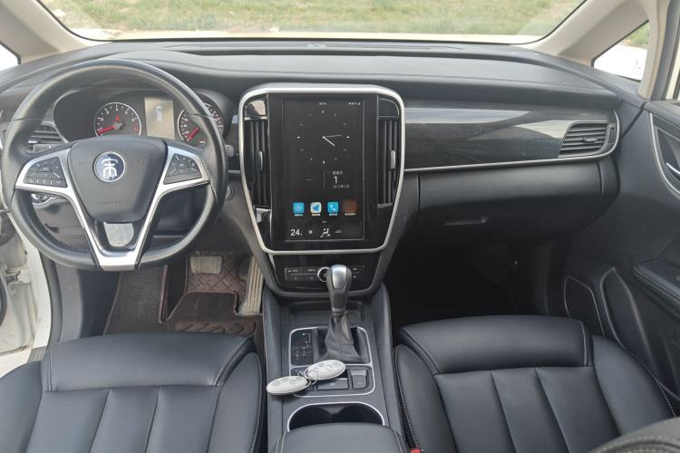 Used BYD Song MAX 2018 1.5T Automatic Smart Connect Luxury 6-Seater
