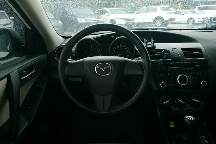 Used Mazda Mazda 3 2015 Sedan 1.6L Manual Comfort Model
