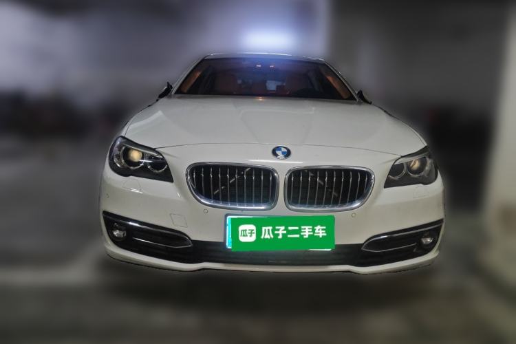 Used BMW 5 Series 2014 525Li Luxury Design Package
