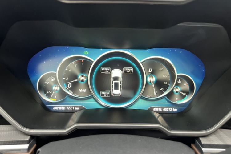 Used Zotye T700 2017 1.8T Dual-Clutch Prestige Model