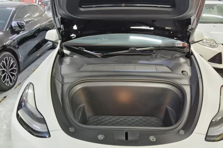 Used Tesla Model Y 2021 Performance High-Performance All-Wheel-Drive Version Interior 7