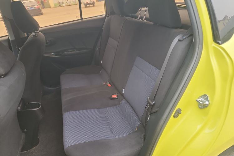 Used Toyota YARiS L Zhi Xuan 2016 Revised 1.5E CVT Charming Edition Left Rear Seat