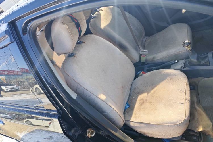 Used Geely Auto Diamond 2013 1.5L Manual Entry-Level Model